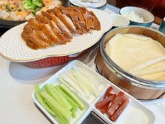 -梅利汴京烤鸭•开封豫菜地标店(东司门店)