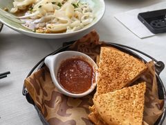 招牌龟兹芝麻胡饼-龟兹KUCINA·新疆菜(前滩L+PLAZA店)