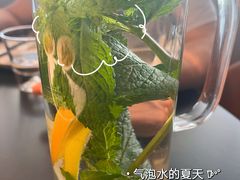 -麻六记(凤凰汇店)