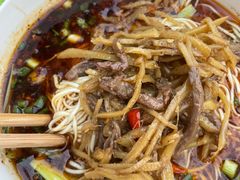-内江牛肉面回香餐饮(晨辉东路店)