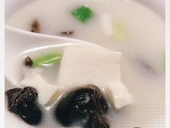 -姜君·千岛湖鱼头馆(浦东大道店)