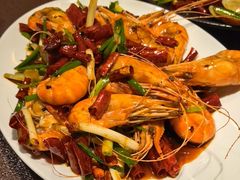 -曼听小寨海鲜烧烤·大连辣炒大王(盖州街店)