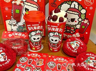 奈雪圣诞又搞事情️和辣妹兔联名简直美呆