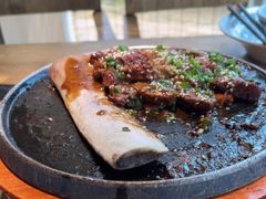 -蜜桃餐厅·伴山(湖滨商业街店)