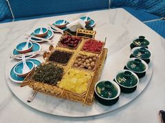 -三江源美食城