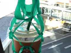 -星巴克(浦东机场T1国际27号口店)