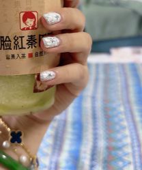 -晨·艺美甲美睫