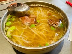 热汤牛肉冷面-金龙烧烤·牛肉面(西塔店)