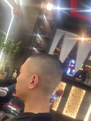 点击看大图 -豪帅男士理容馆