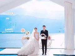-爱我旅拍婚纱摄影(大理店)