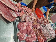 -标记美食新鲜猪杂(兴南大道店)