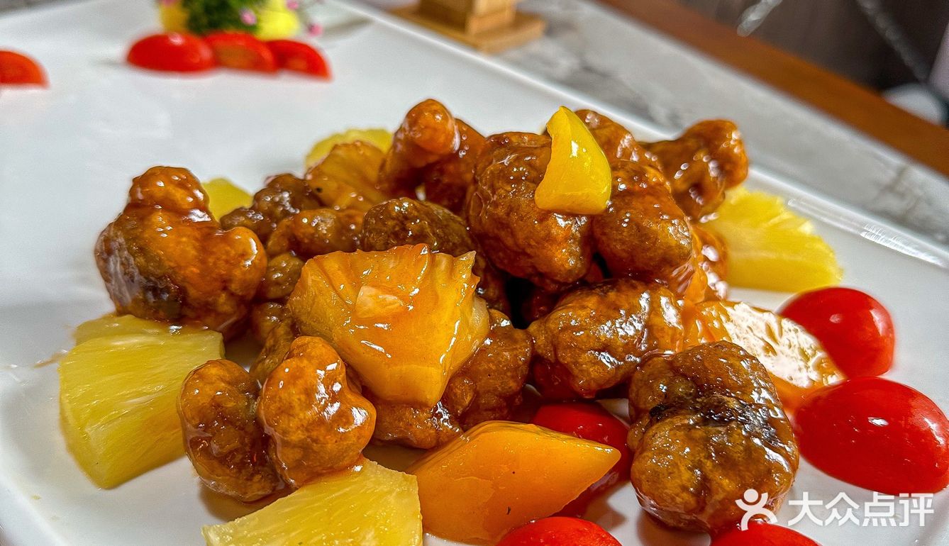 在广州❗️一道客家酿豆腐征服了在场所有人的胃[调皮]