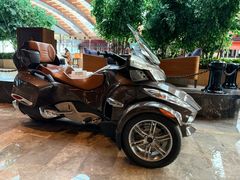 -苏州金鸡湖中茵皇冠假日酒店