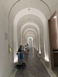 -AURAS璈然科技护肤中心