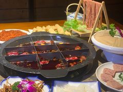 -厚山庭院重庆老火锅