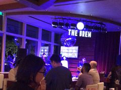-The BREW·酿餐厅(浦东嘉里大酒店)