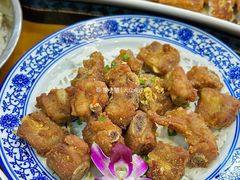 蒜香排骨-醉壹号海鲜大排档·老厦门特色菜(厦门美食地标店)