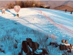 -中旅松花湖滑雪场