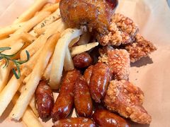 -洪小鹏生活美学馆(领SHOW天地店)