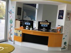 -极橙儿童齿科矫正中心(奥城店)