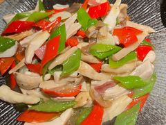 -一朵菌·野生菌探索家火锅(南亚店)