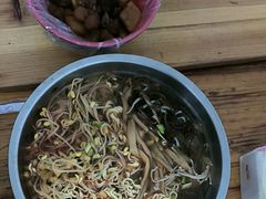 -小吴水煮(羊子巷无任何分店)