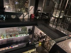 -穹六人间 people 6(岳阳路店)