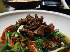 -老滇山寨•云南特色菜•地方菜•民族风情歌舞表演(金碧店)