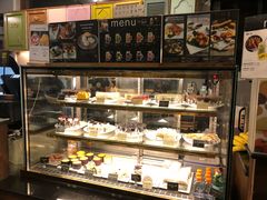 -莓园冰淇淋店