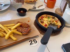 -必胜客(华南摩尔店)