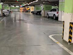 -北京apm·停车场