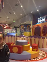 -Qmiss家庭娱乐中心(恒隆广场店)