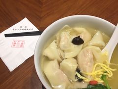 鸡汤全家福馄饨-上海人家花樣年华(中山公园店)