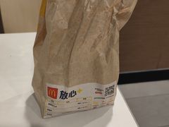 -麦当劳(轻轨曹杨路店)