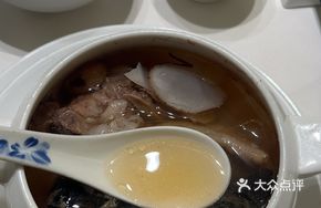 American Ginseng and Sea Coconut Stewed Black Chicken