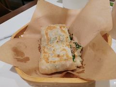 葱肉方饼-春家·非遗手工小吃(徐汇万科广场店)