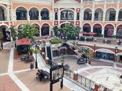 -佛罗伦萨小镇广佛名品奥特莱斯(疏港路店)