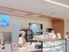-CARINO BAKERY&CAFE(人广来福士店)