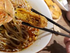 锅魁-麻婆婆白家肥肠粉(海岸城店)