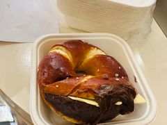 -HOT CRUSH趁热集合·现烤面包(环球港店)