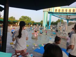 -季高兔窝窝亲子园(上海薰衣草公园店)