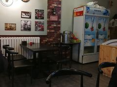 大堂-愉肴麻辣香锅(中北镇店)