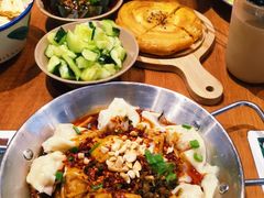 -麻婆婆白家肥肠粉(海岸城店)