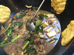 -曹丞相·地锅鸡·地锅鱼(武林店)