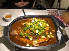 -江边城外烤全鱼(世茂广场店)