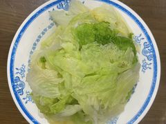 焯白菜-老爆肚满五香烧牛羊肉
