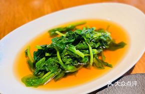 Blanched Bean Sprouts in Clear Soup