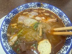 -叶新小吃店(来凤小区总店)