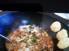 -晨皓祥人民公社铁锅炖菜(西华苑店)