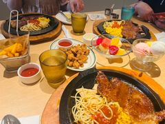 -菲滋意式餐厅(富阳东方茂店)